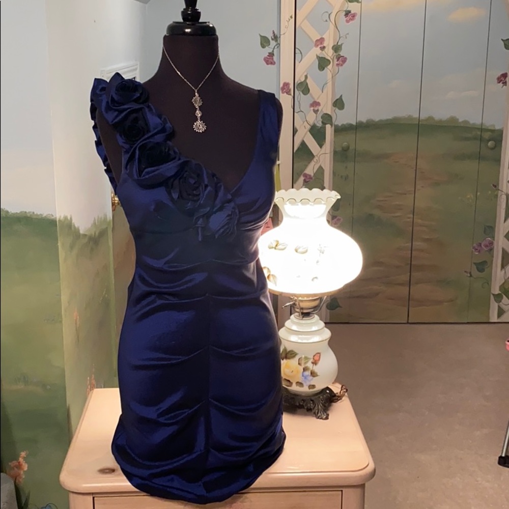COPY - Xscape by Joanna Chen blue metallic dress - Picture 3 of 12